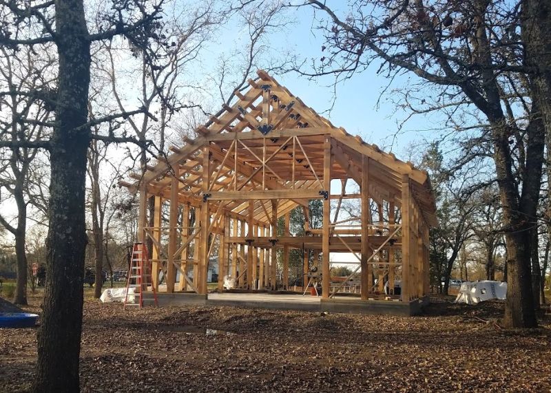 Studio - BARNES BARN